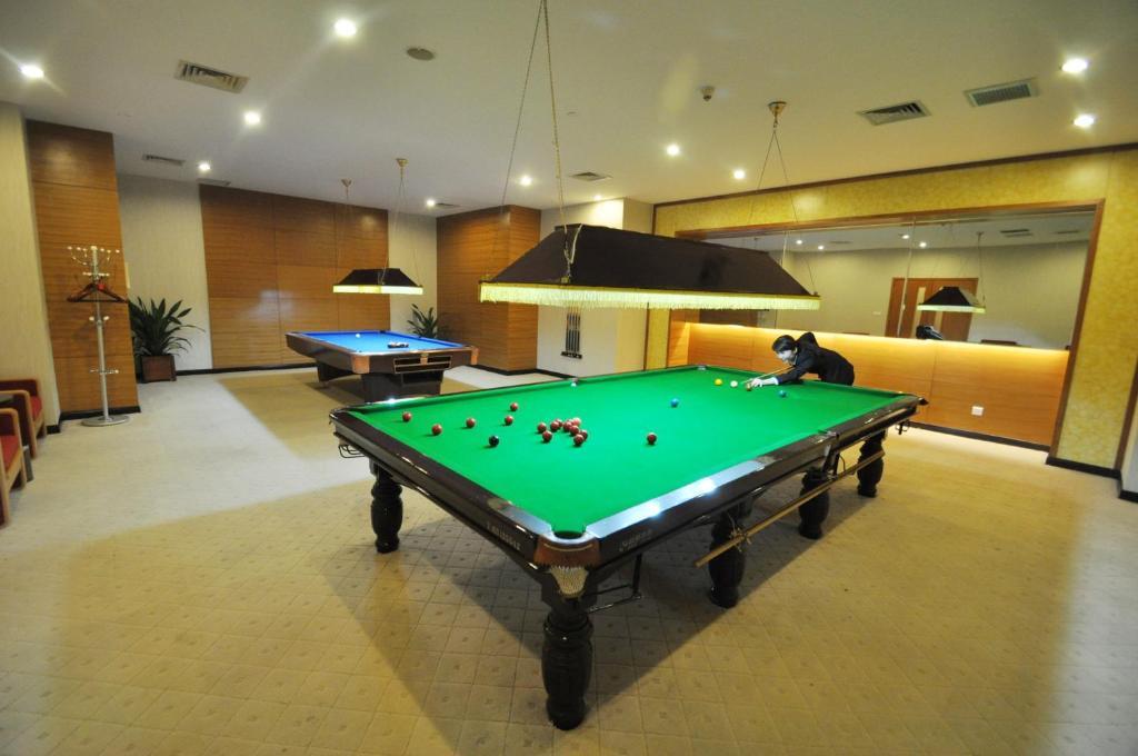 Shan Dong Hotel Цзинань Экстерьер фото