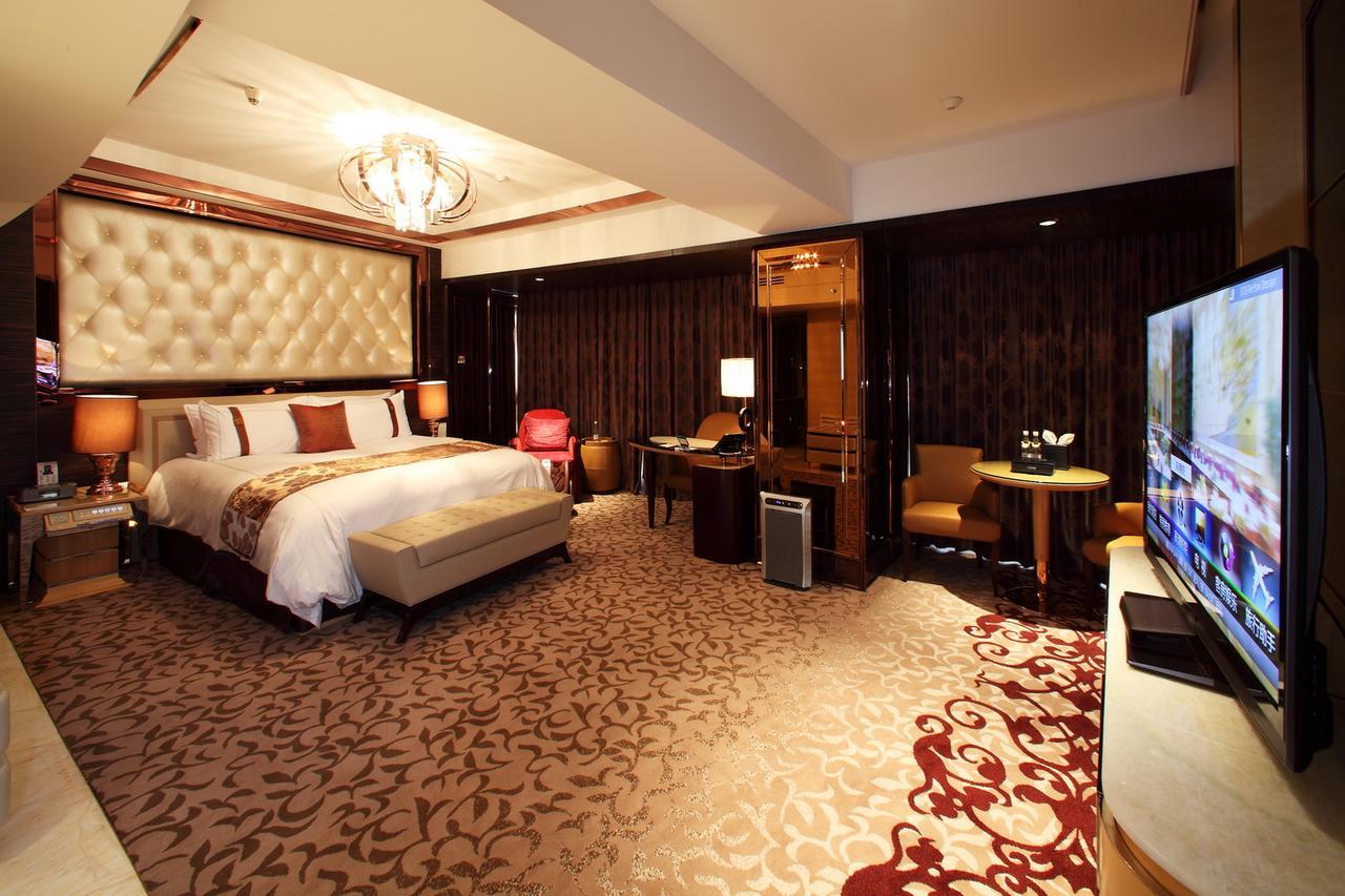 Shan Dong Hotel Цзинань Экстерьер фото