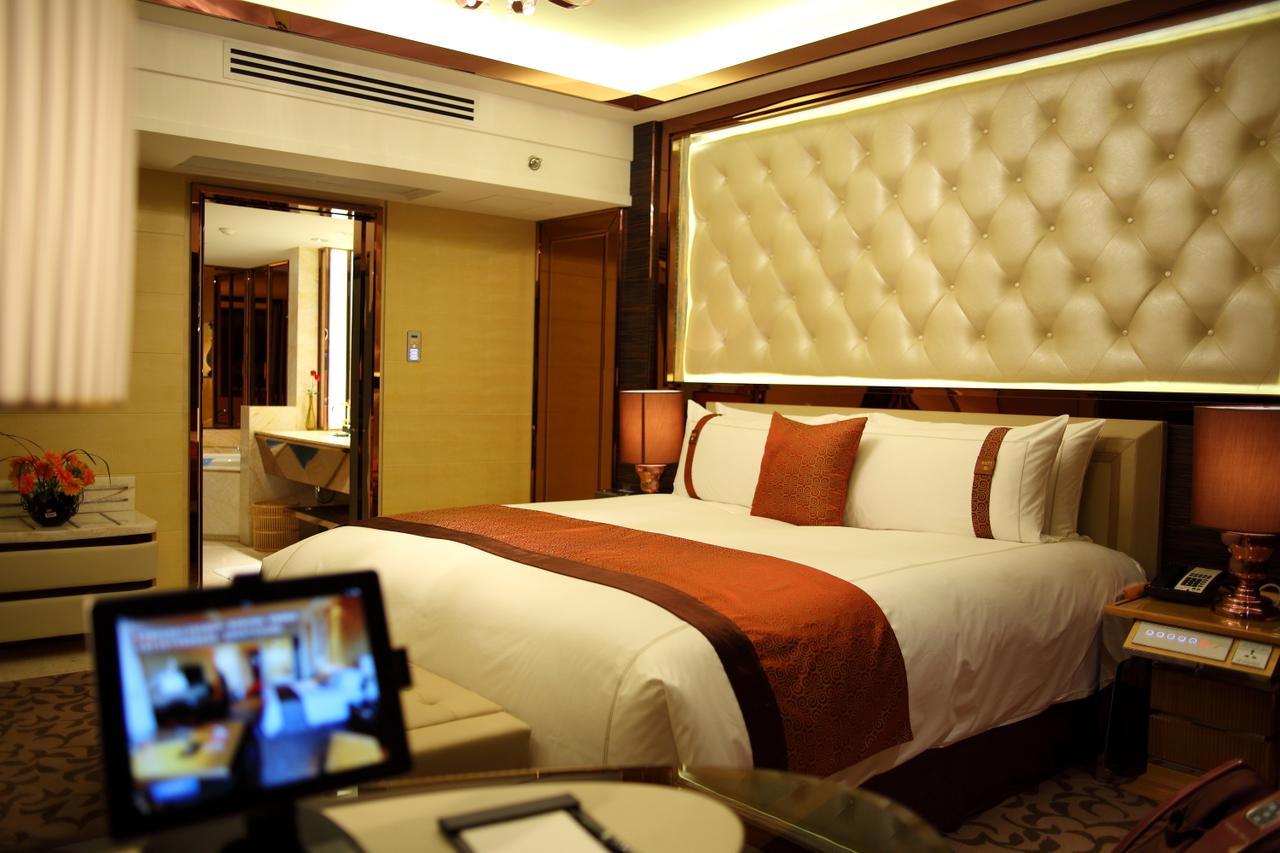 Shan Dong Hotel Цзинань Экстерьер фото