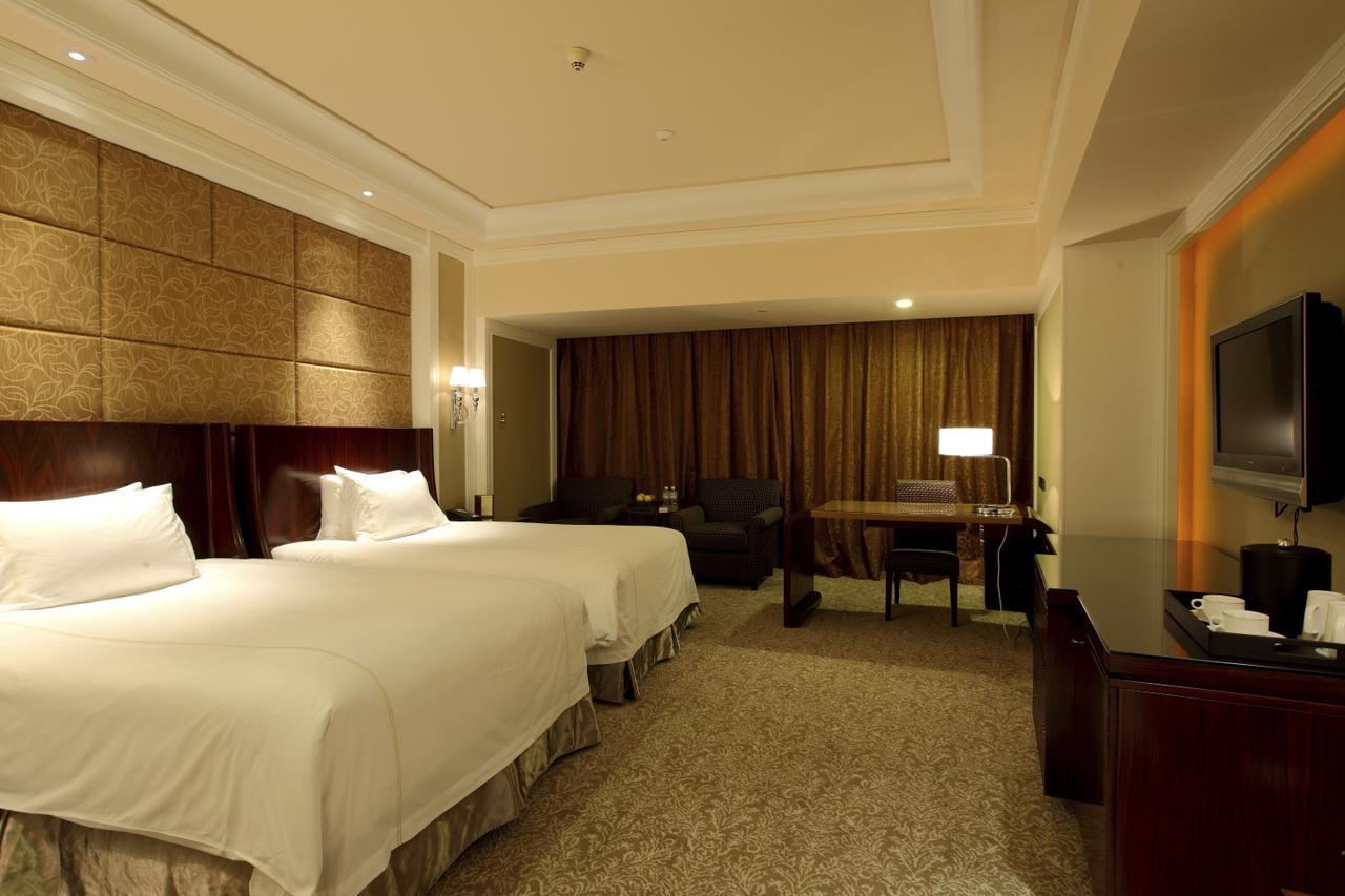 Shan Dong Hotel Цзинань Экстерьер фото