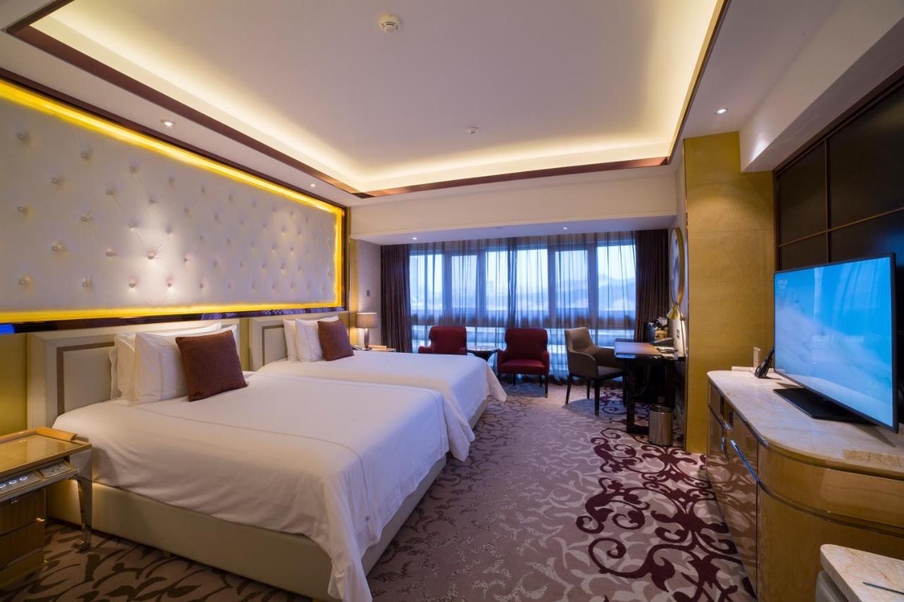 Shan Dong Hotel Цзинань Экстерьер фото