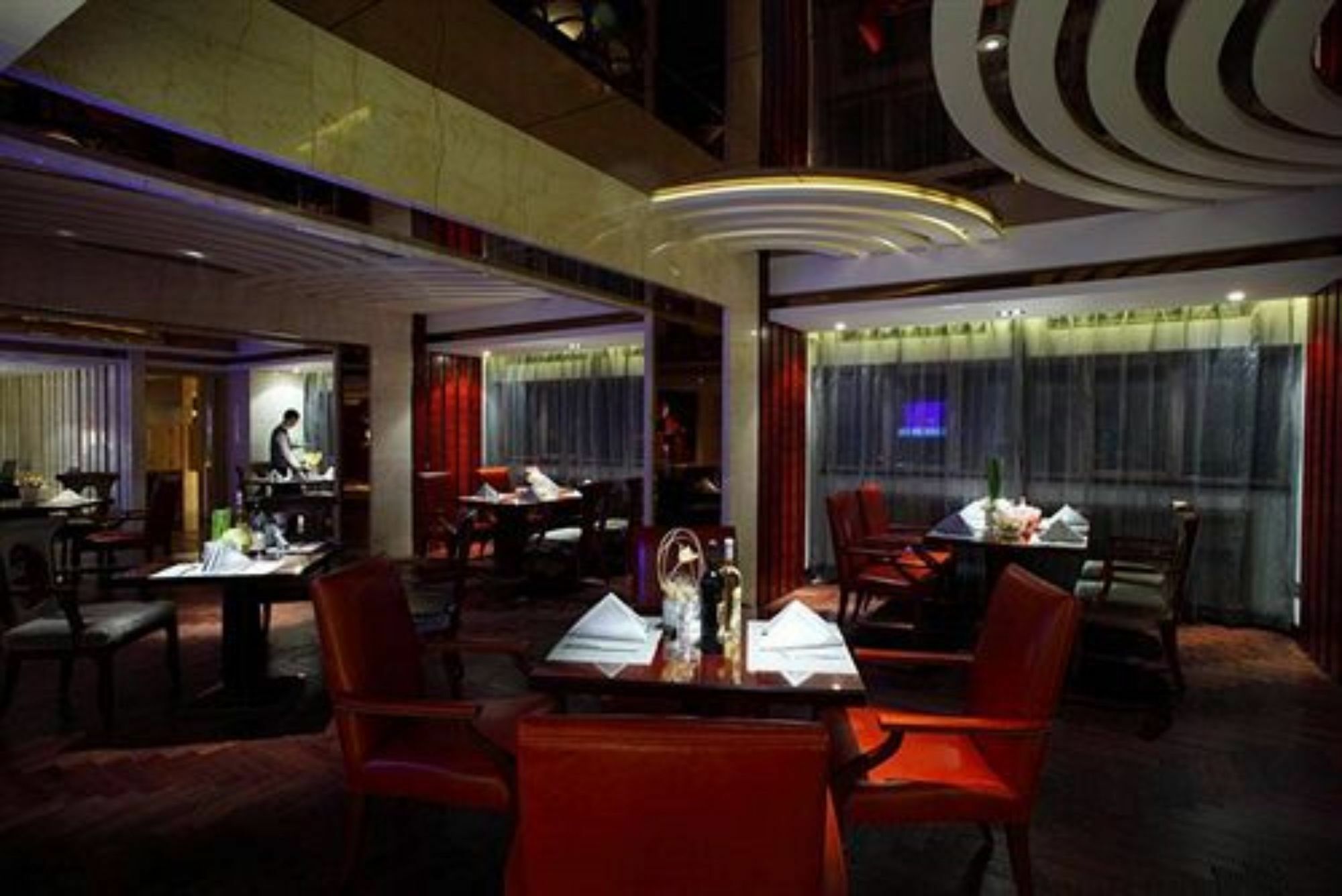 Shan Dong Hotel Цзинань Экстерьер фото
